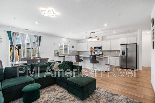 Building Photo - 1355 Dusty Maiden Dr