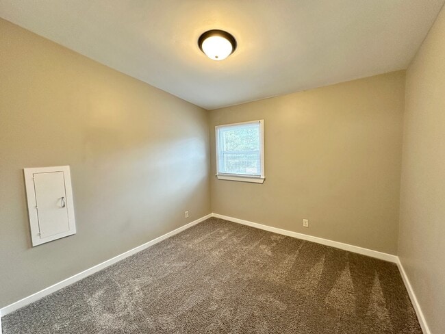 Building Photo - 11408 IL-120