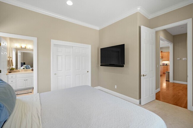 Building Photo - 3441 Torlano Pl
