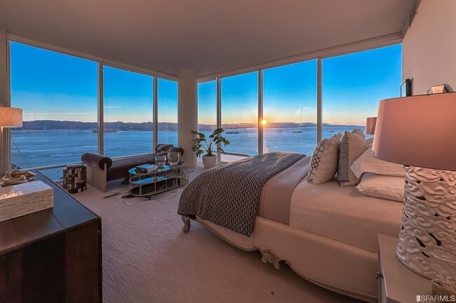 Building Photo - 401 Harrison St