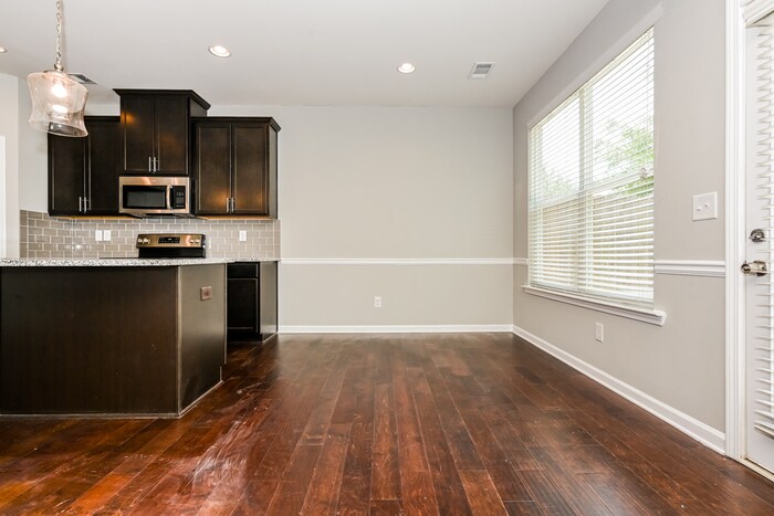 Building Photo - 2915 Emme Ct