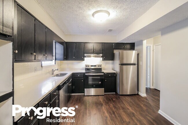 Building Photo - 5285 Brentwood Rd