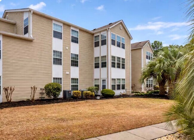 Building Photo - 120 Spanish Oak Ct