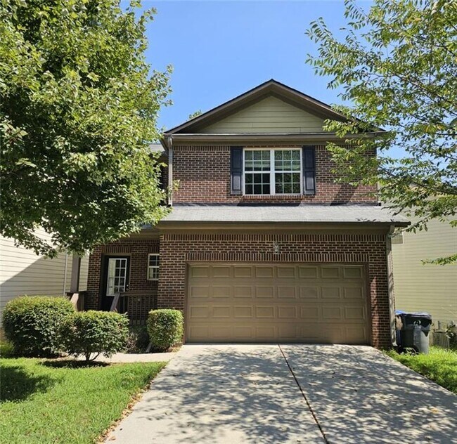 Primary Photo - 3790 Lakeside Walk Dr