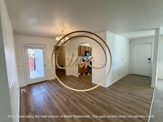 Building Photo - Lovely Carson City Home