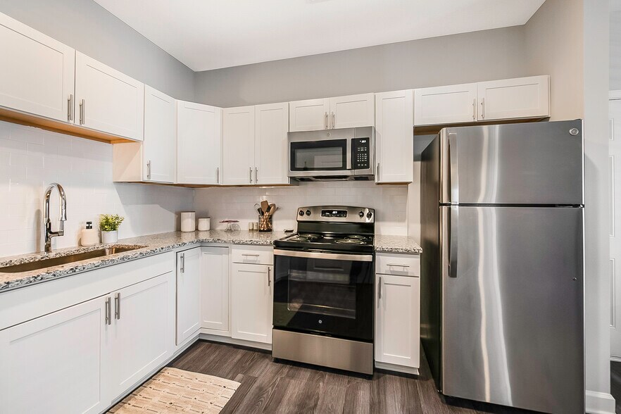 Legacy at Baldwin Ridge Apartments 1055 Baldwin Ridge Rd Burlington