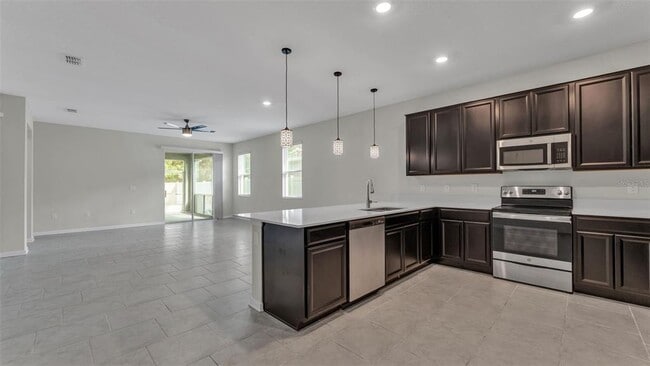 Building Photo - 244 Pershing St