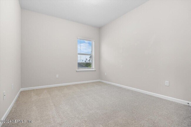 Building Photo - 70 Stargaze Ln