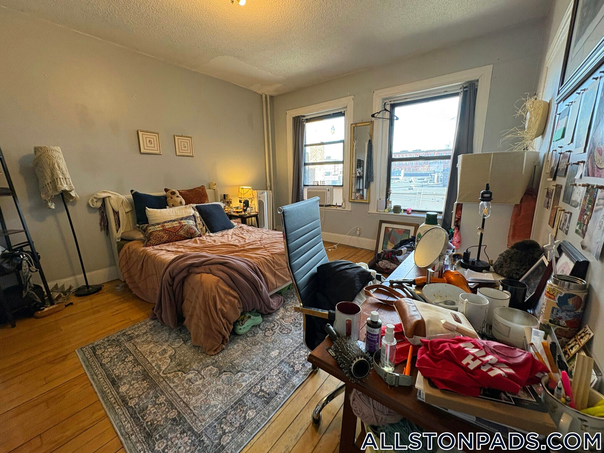 Building Photo - 18 Glenville Ave