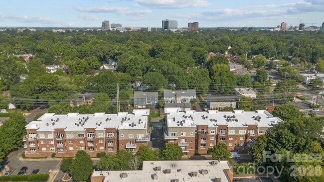 Building Photo - 1903 Kenilworth Ave