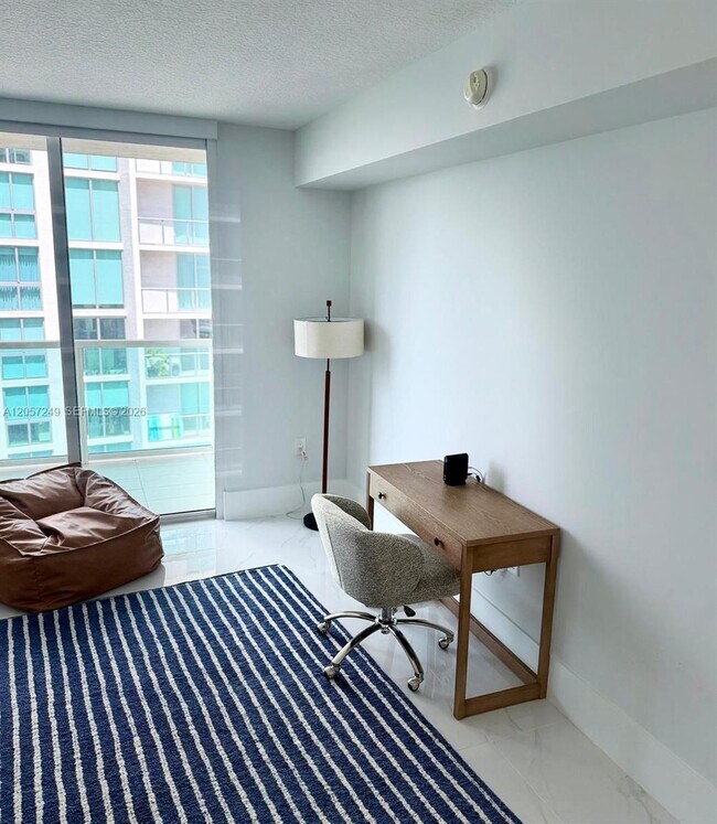 Building Photo - 250 Sunny Isles Blvd