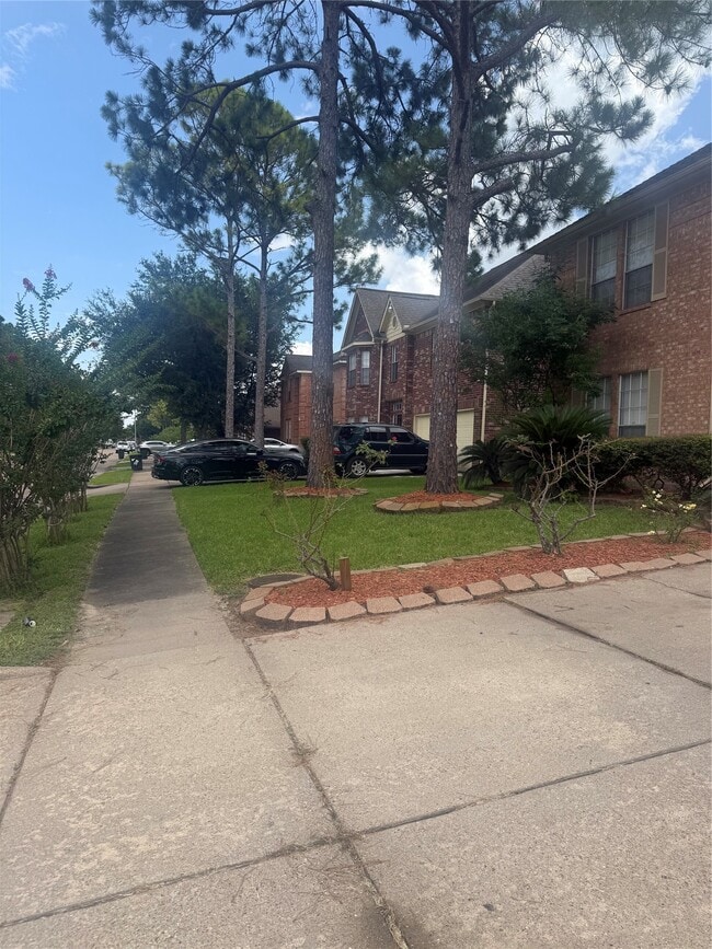 Building Photo - 13719 Ortega Ln