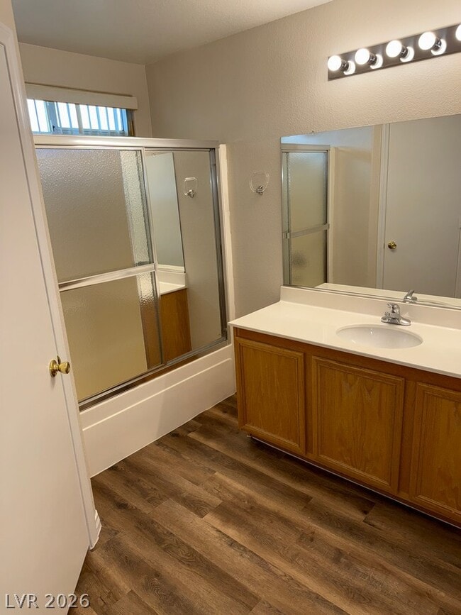 Building Photo - 8475 Regal Hills Ct