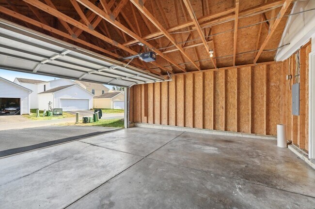 Building Photo - 3978 Summerstone Dr