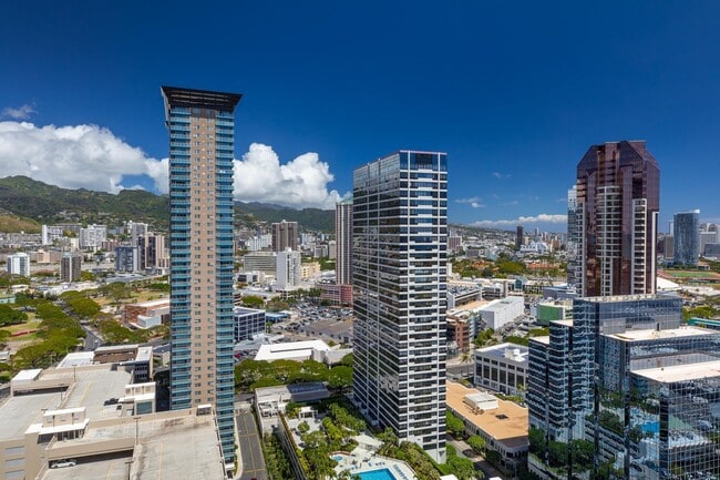 Building Photo - High Floor - Ocean and City Views - Keola ...