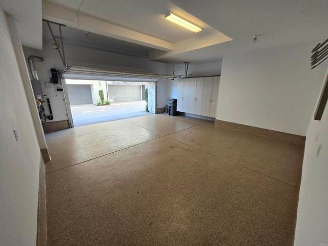 Building Photo - 8337 Distinctive Dr