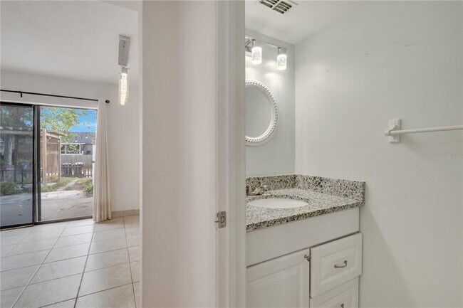 Building Photo - 9426 Lake Lotta Cir