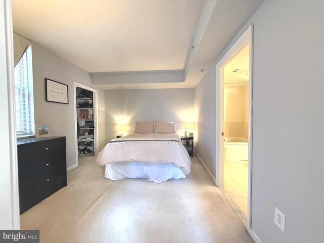 Building Photo - 3830 9th St N