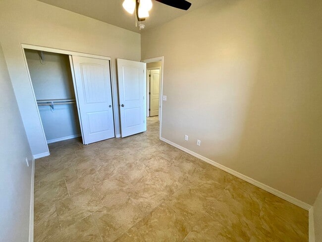 Building Photo - Newly Constructed 2 Bedroom Home!