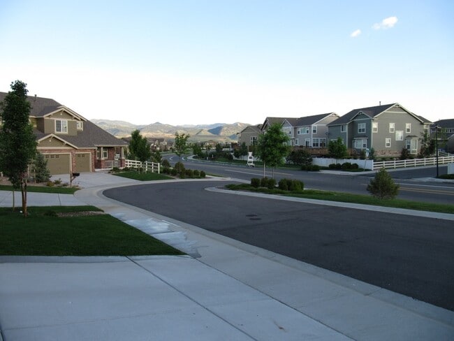 Building Photo - Absolutely Stunning West Arvada/Golden Gem...