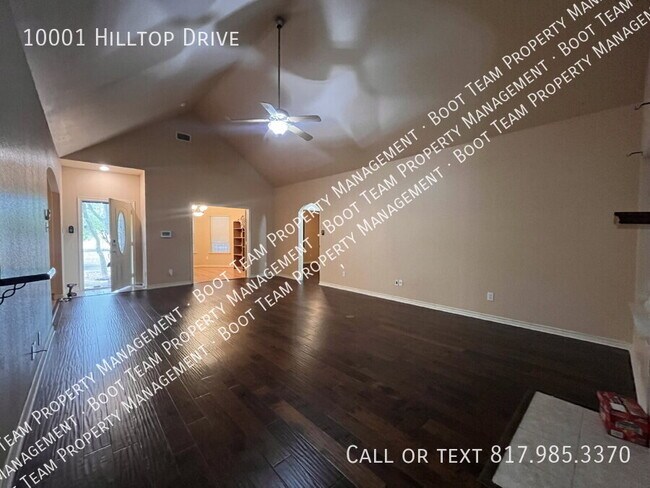 Building Photo - 10001 Hill Top Dr