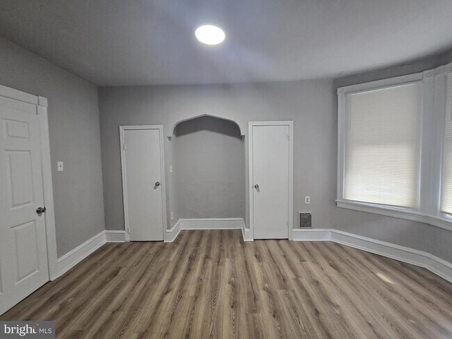 Building Photo - 4528 N 16th St