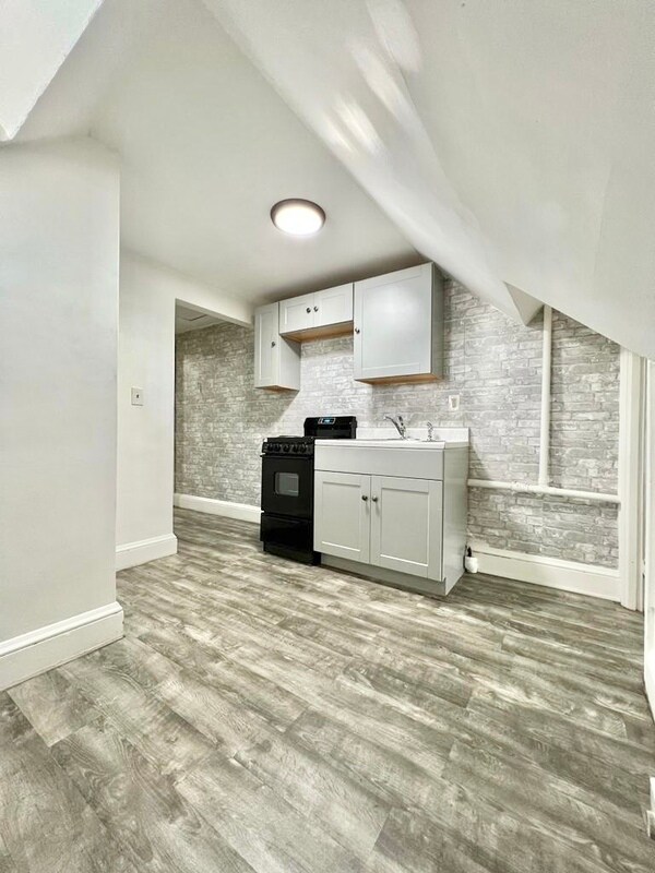 2446 Freemansburg Ave 2446 Freemansburg Ave Easton PA 18042