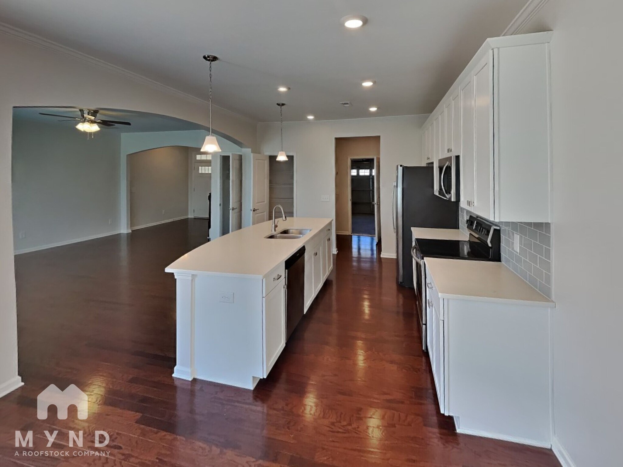 Building Photo - 776 River Park Road