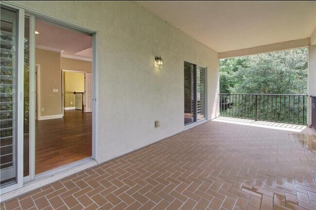Building Photo - 18020 Maui Isle Dr