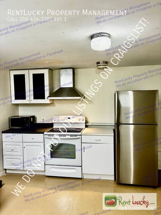 Building Photo - 1522 NE 97th St