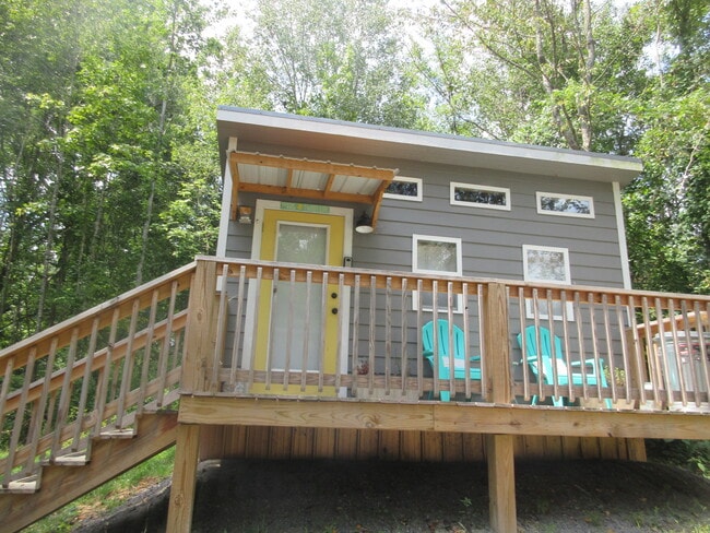 Building Photo - 78 Dora Dr