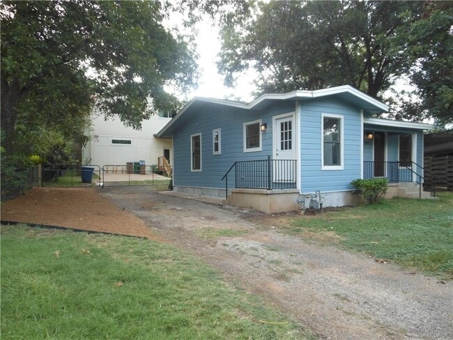 Building Photo - 4615 Banister Ln