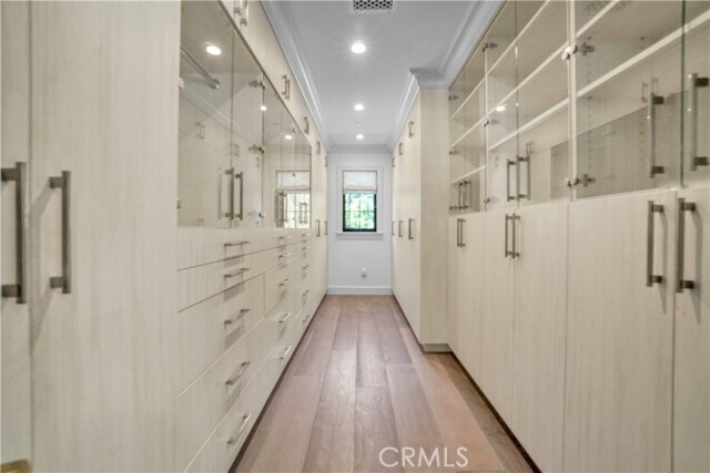 Building Photo - 2520 La Condesa Dr