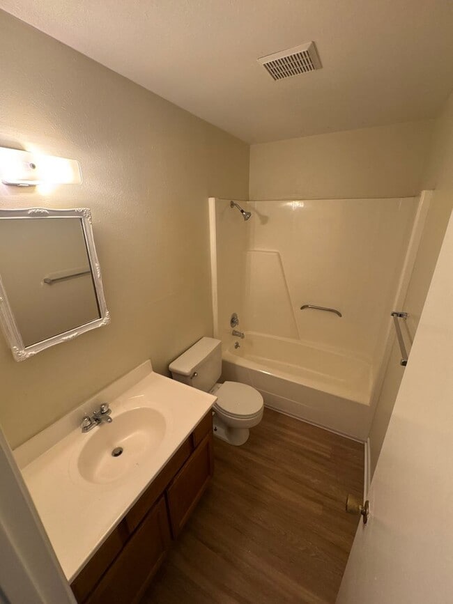 Building Photo - TOWNHOME IN SHREVEPORT