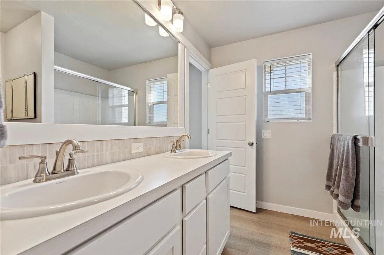 Building Photo - 5668 W Stadium Ln