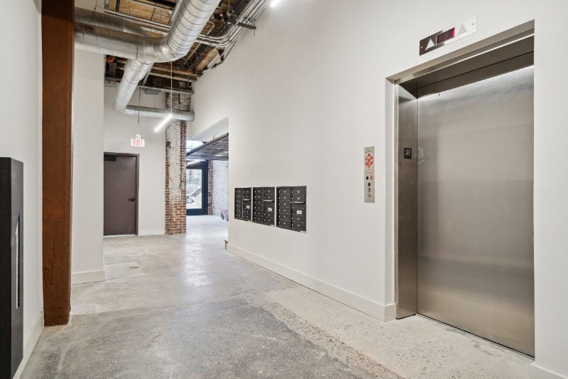 Building Photo - 173 W Berks St