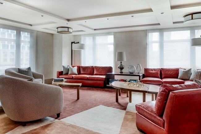 Building Photo - 100 Lovejoy Wharf