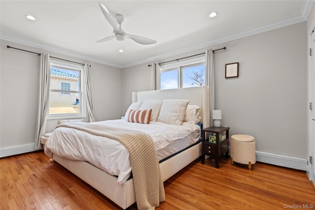 Building Photo - 175 Roosevelt Blvd