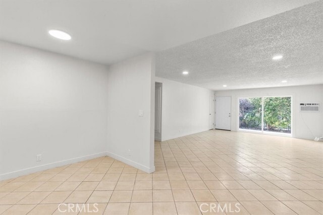 Building Photo - 1002 Lombard Dr