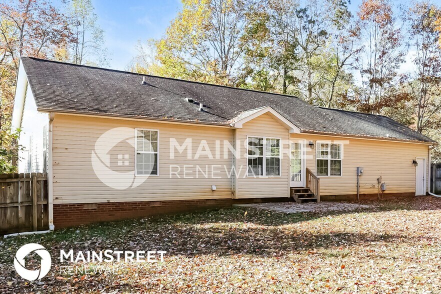 Building Photo - 1107 Foxhaven Dr