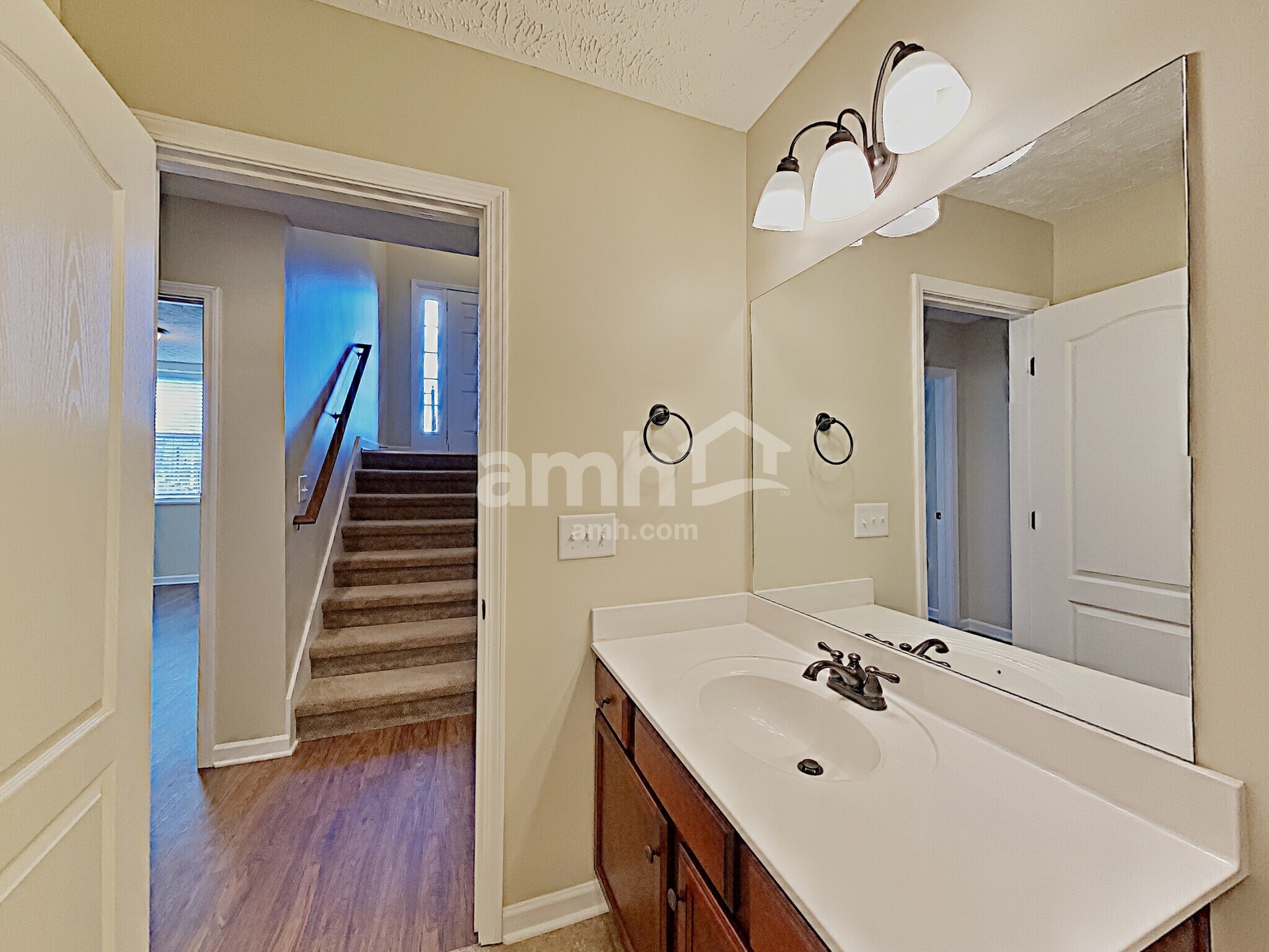 Building Photo - 808 Ottoe Ct