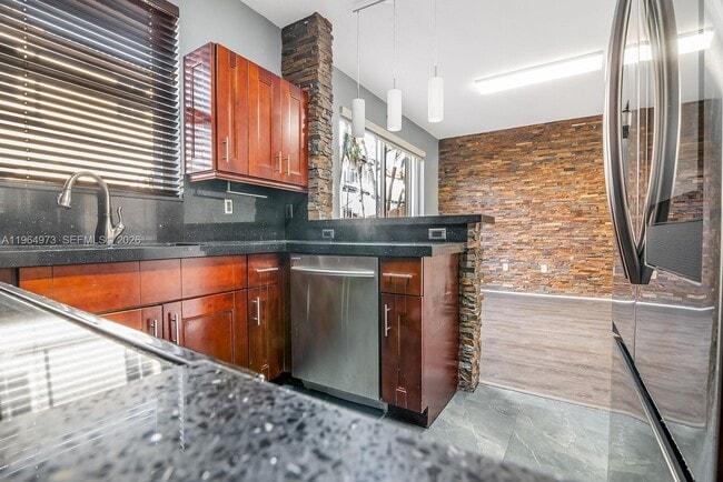 Building Photo - 11507 NW 77th St