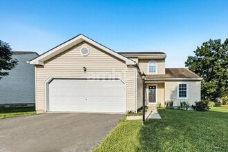 Building Photo - 368 Evergreen Cir