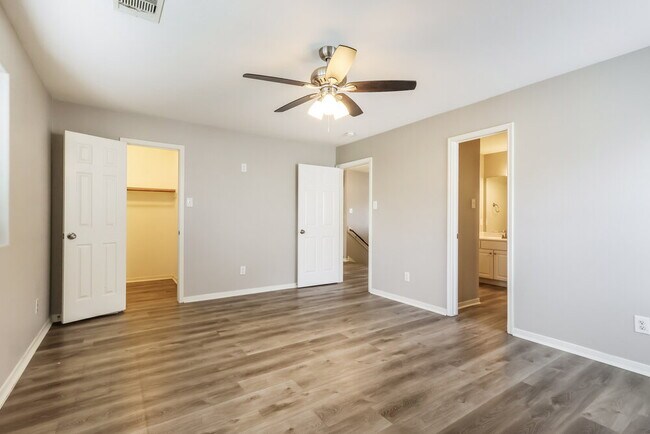 Building Photo - 17819 Yellow Birch Trail