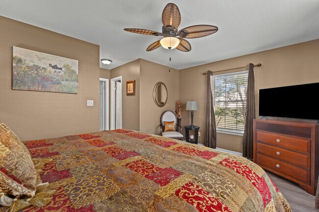 Building Photo - 4465 Clipper Cove