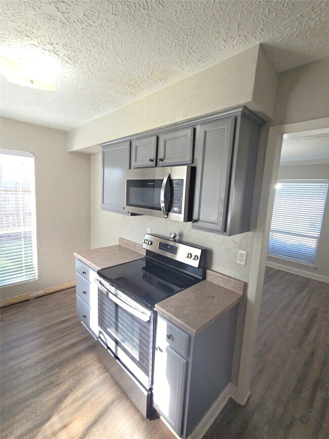 Building Photo - 10935 Indian Vista Dr