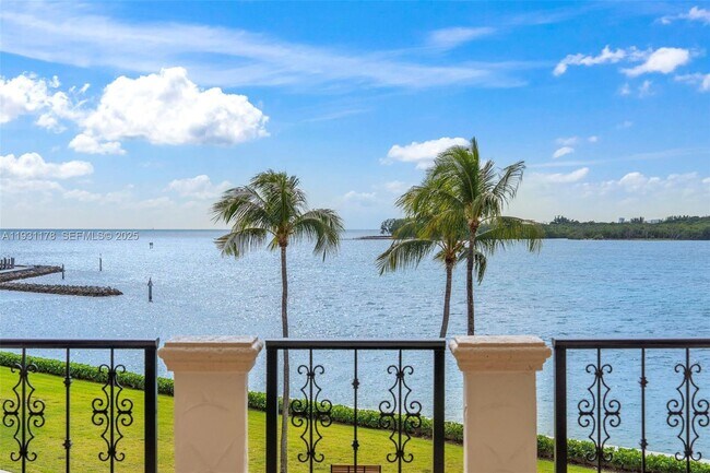 Building Photo - 2332 Fisher Island Dr