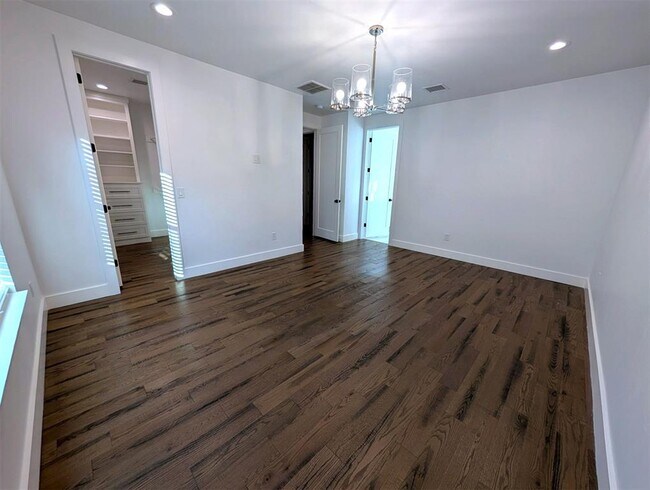 Building Photo - 2446 NW 48th St