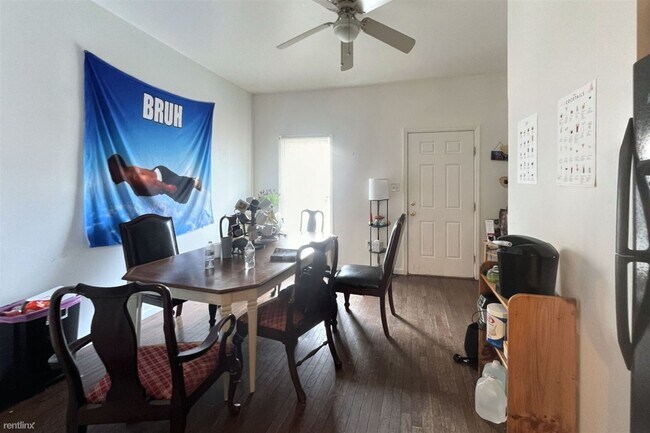 Building Photo - 1715 Arlington St