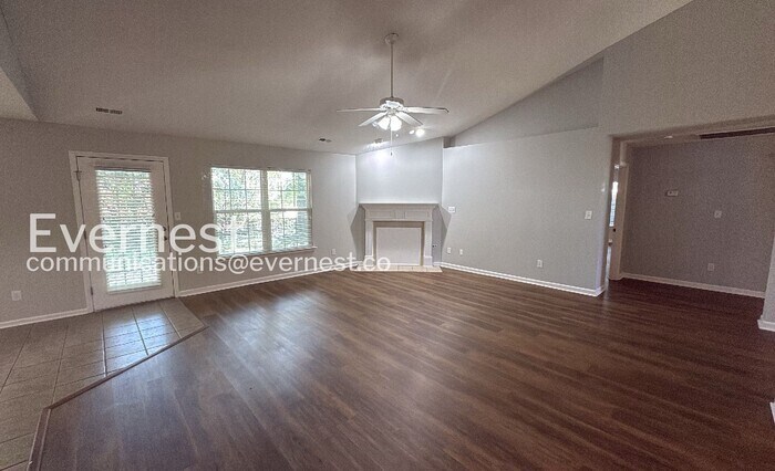 Building Photo - 113 Coldsprings Dr